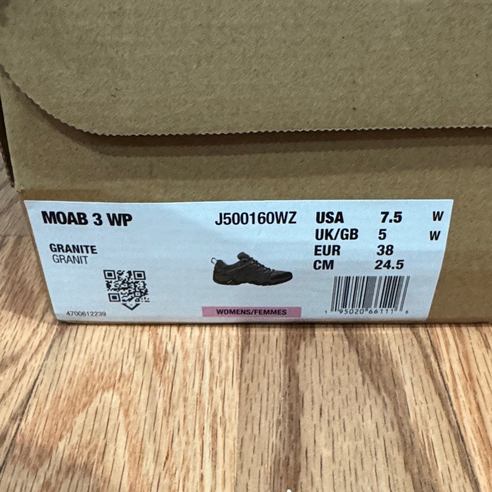 Women's Moab 3 Waterproof Wide Width - Picture 6 of 8